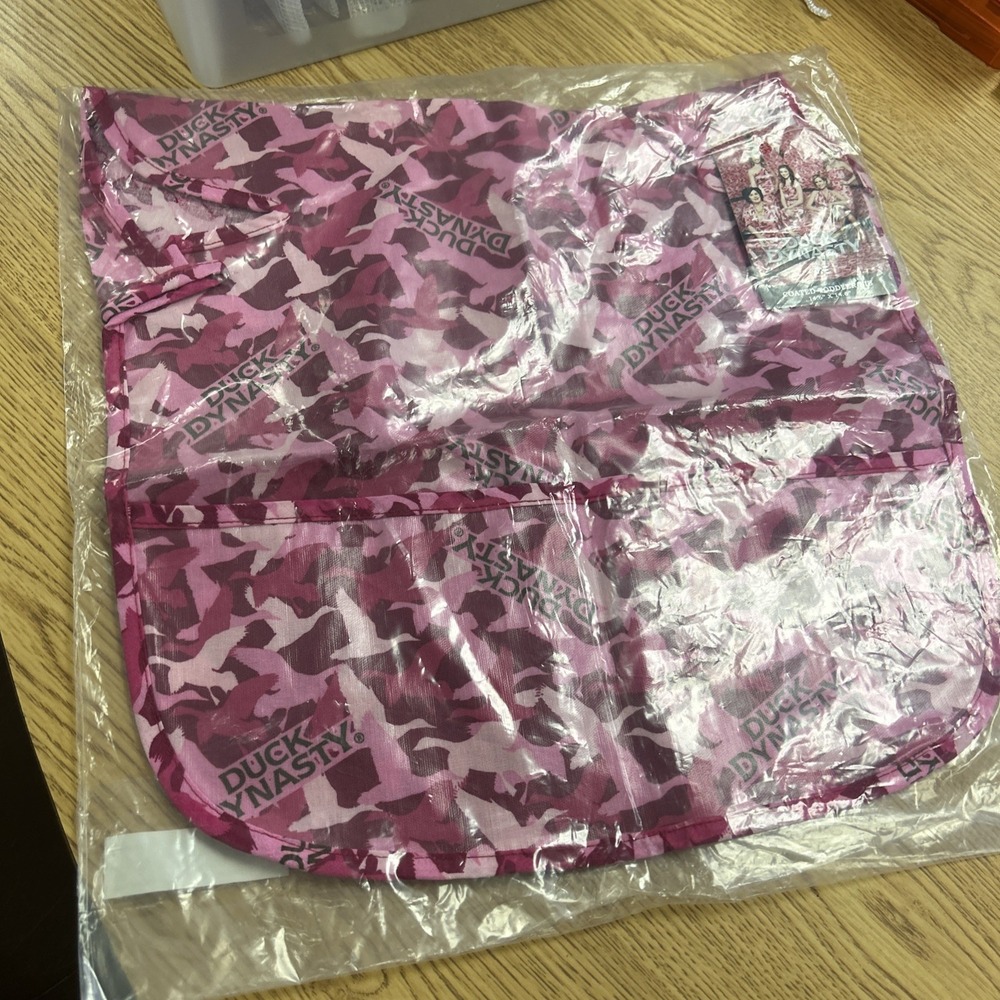 Duck‎ Dynasty Pink Camo Coated Toddler Bib - New in Package Lot Of 3